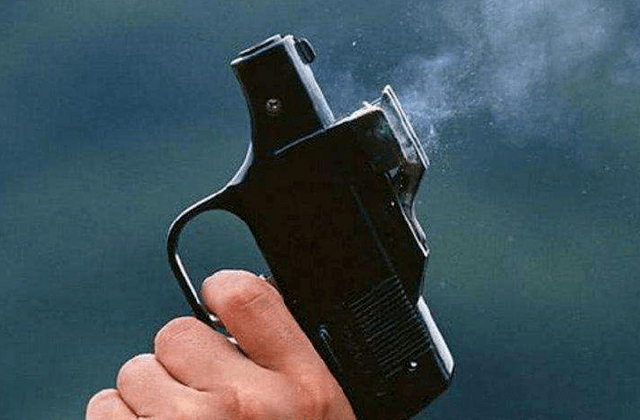 原创朝天空开枪,子弹最后会去哪里?答案很多人都不相信