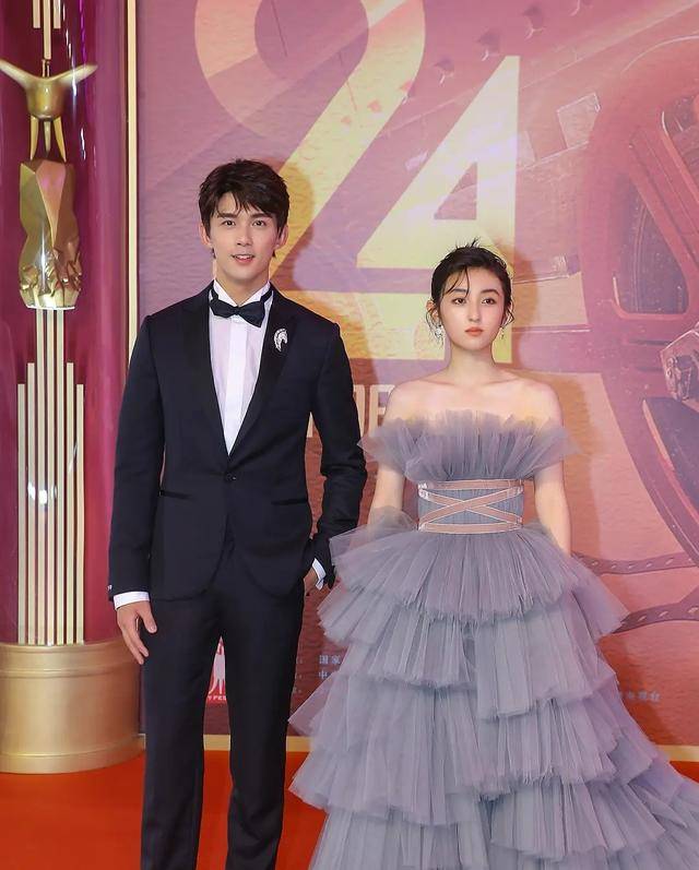 青春片|这个暑期档热闹了，吴京新片引期待，张子枫合作陈正道是亮点