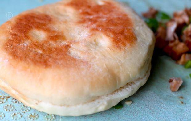 山东|这早餐,三两天必做一次,比做包子简单多了,香软有筋道还很顶饱