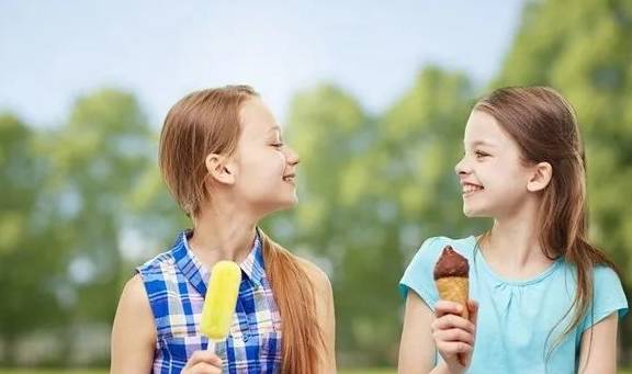 因为|两胎都生女儿是何感受?3位妈妈的回答既耿直又中肯,别觉得意外