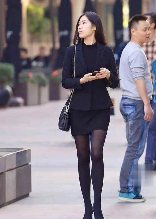 厚又直|让你显得“土气”的8个细微的错误