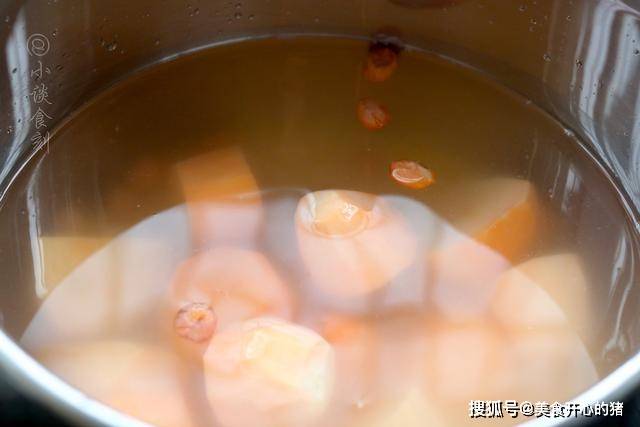 包子|早餐别总是包子馒头，早起半小时熬锅粥，鲜甜爽口，吃了精神满满
