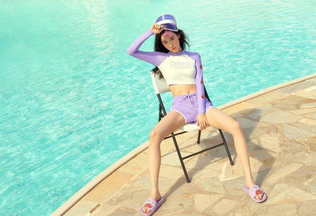 宣美|她号称南韩第一腿精，泳衣外穿，紧身深V，她的妖艳让你无法直视！