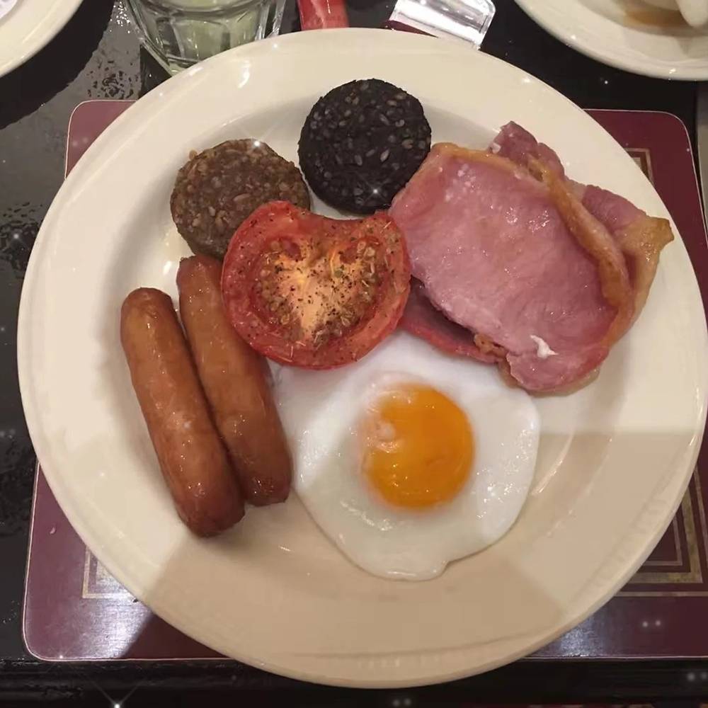 令人好奇的口味，肉铺老板发明“巧克力香肠”，顾客：咸还是甜？_搜狐网