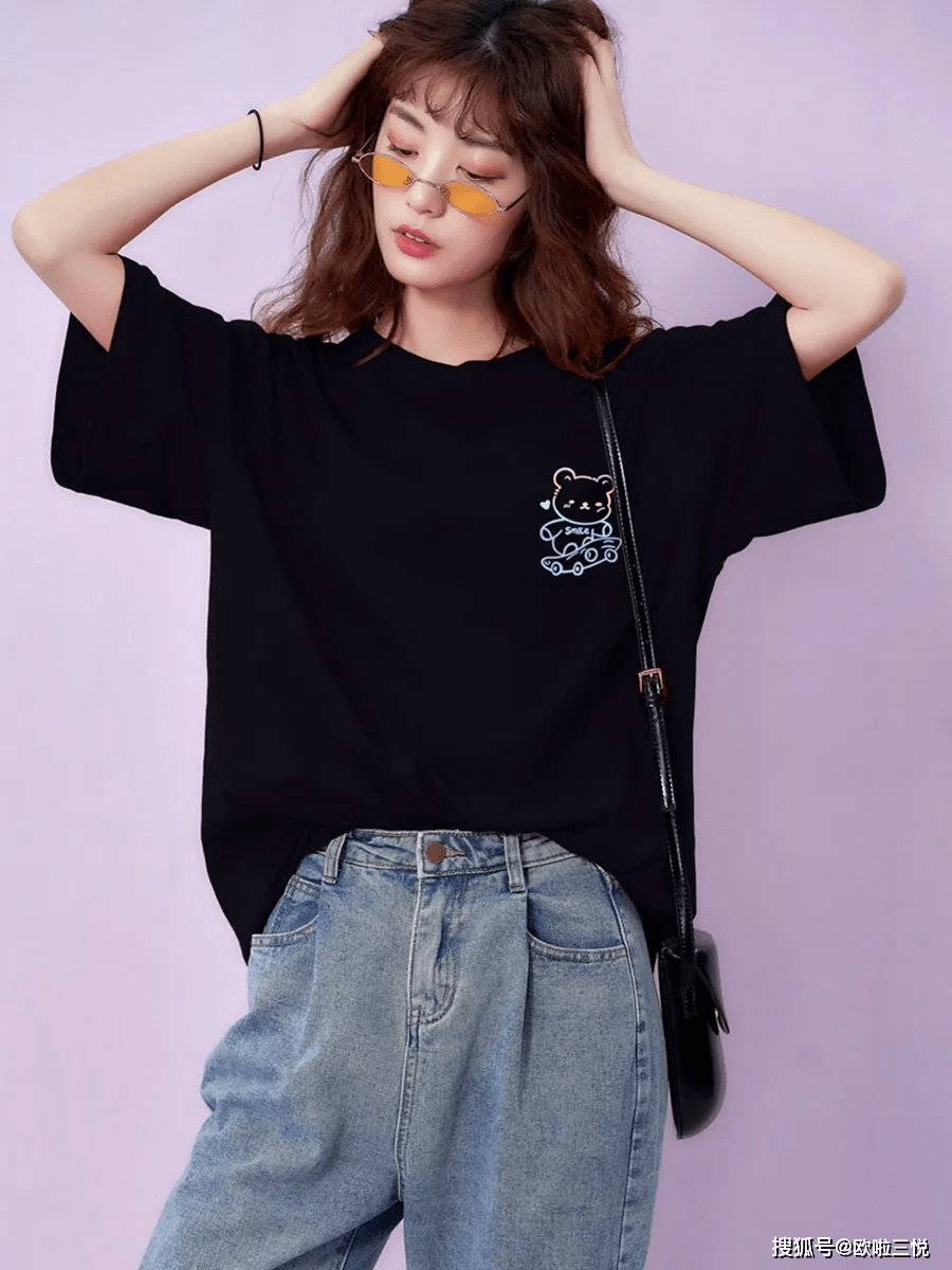 大地|夏天的“纯色T恤”该如何穿搭？