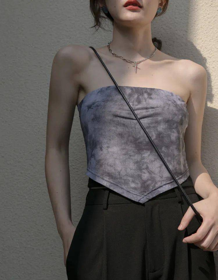 身材|12套清凉时髦look！我春夏穿搭的一点新思路～