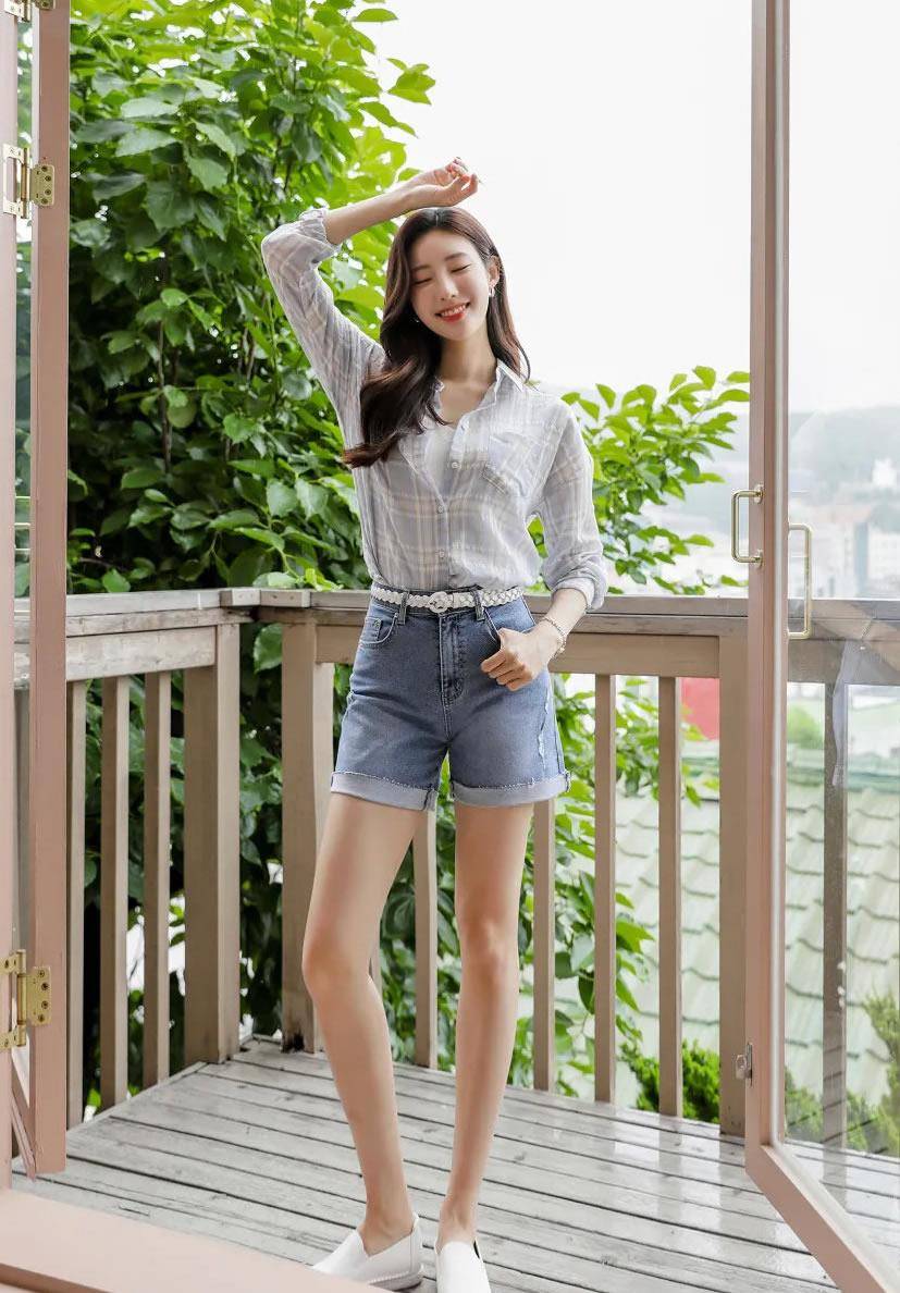 职场|行走职场,这样穿就对了!12套“温柔”办公室穿搭,利落还大气