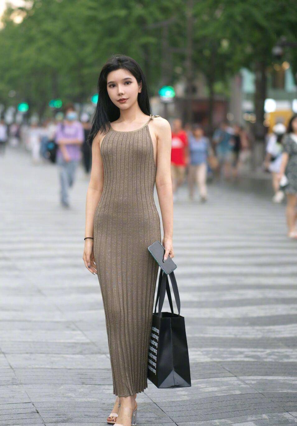 整体|穿连衣裙时，建议少搭这三种鞋子，显腿短！多穿这3种，舒适百搭