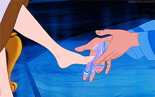 in|【语斋.翻译】凉鞋可不是cool shoes,买鞋时别说错哦