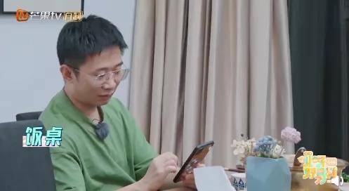 真相|4 岁女孩近视 1300 度，这几个近视的真相，父母越早知道越好