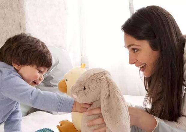 小孩|始于谦让，毁于比较，开放二胎五年，第一批二胎老大已“阵亡”