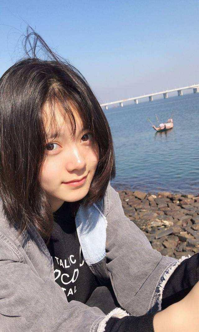 都说|长相干净清纯的女生，符合这4点，就算五官一般也深受男生的喜欢