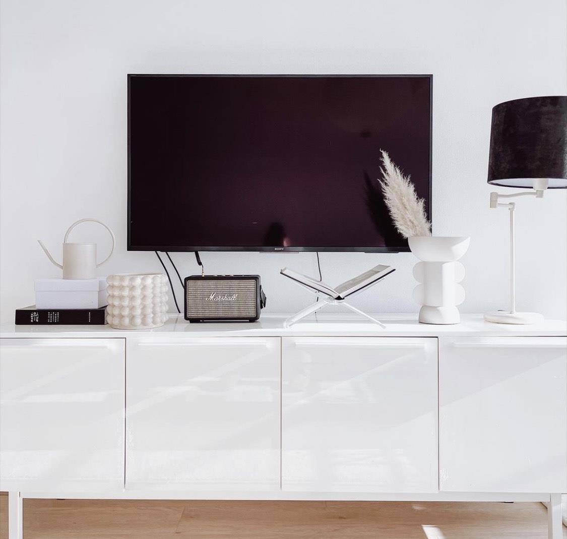 图片简单干净高级 a372655664c4494bacae8dc79e70986e.jpeg