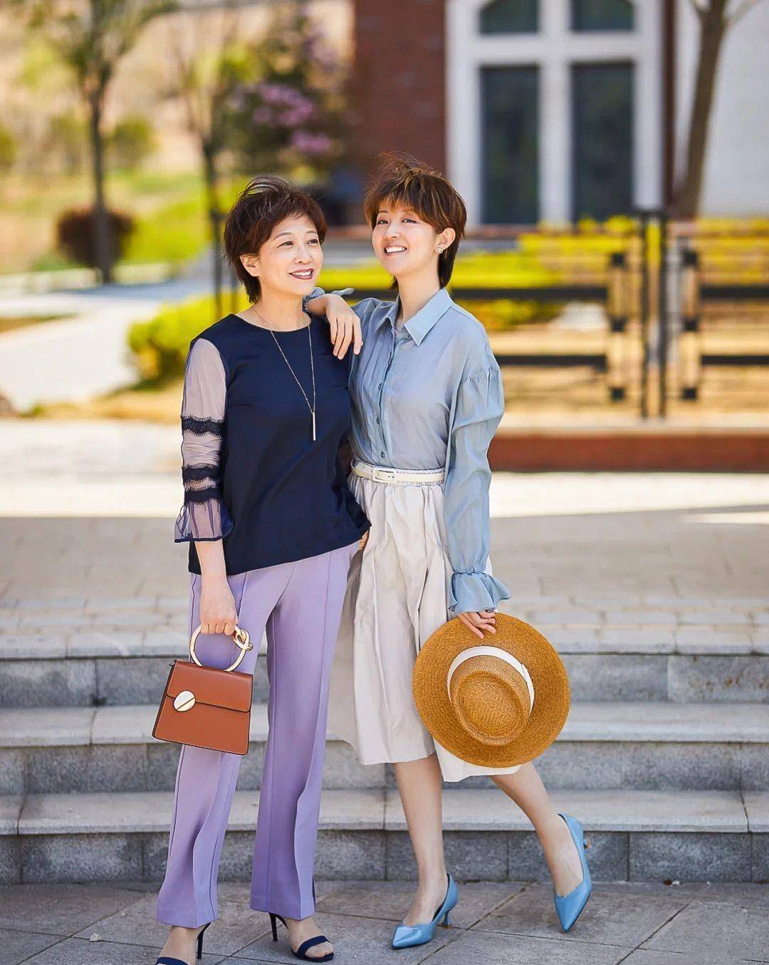 材质|女人过了60岁，少穿露腿装，阔腿裤+平底鞋，优雅时髦才更好看