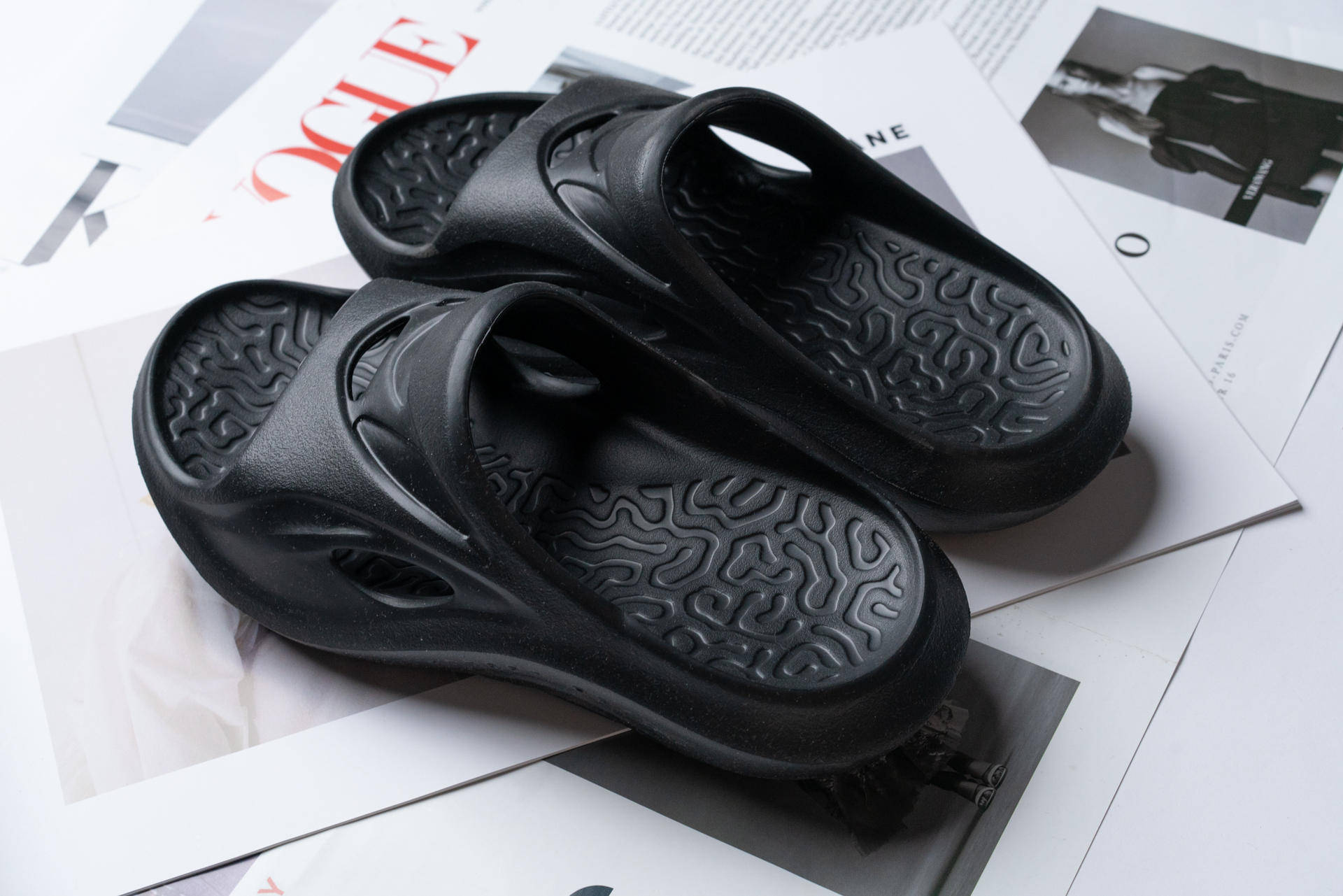 帆布鞋|下班回家，你真的需要一双舒服的拖鞋。咕咚舒缓拖鞋体验