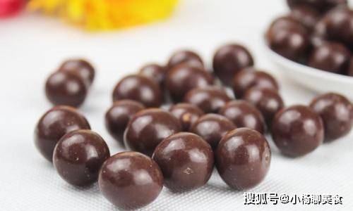 小时候|5种糖果让你暴露年龄,吃过一半的叫哥哥,全吃过的是大叔!