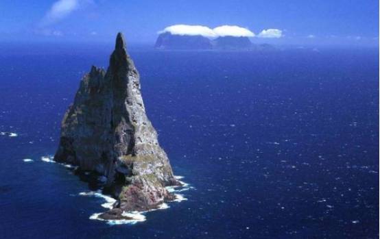 全球最高海蚀柱，被誉为太平洋之盾，不攀登一下简直是暴殄天物
