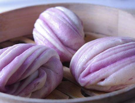 做法|最近双色花卷做法火了,一擀一卷造型美观,暄软白净简单好吃