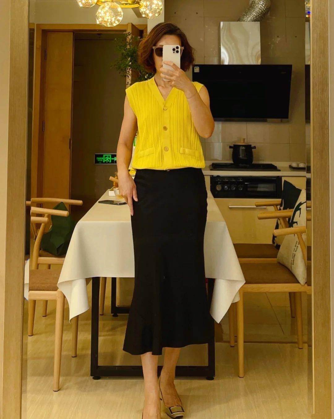 身材|年近60岁的女人，学这位健身博主的“四个技巧”，优雅高级显年轻