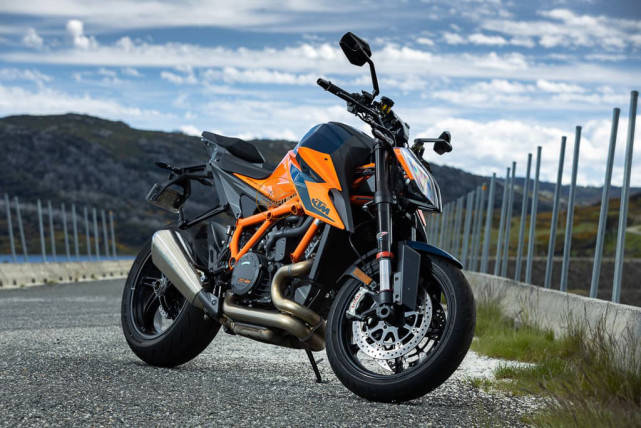 始于颜值忠于个性!ktm 1290 super duke r_搜狐汽车_搜狐网