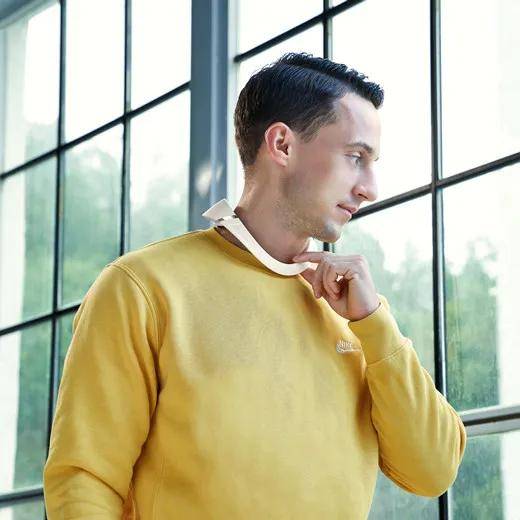 按摩|菠萝君新品 | M1肩颈按摩仪，解锁放松新方式！