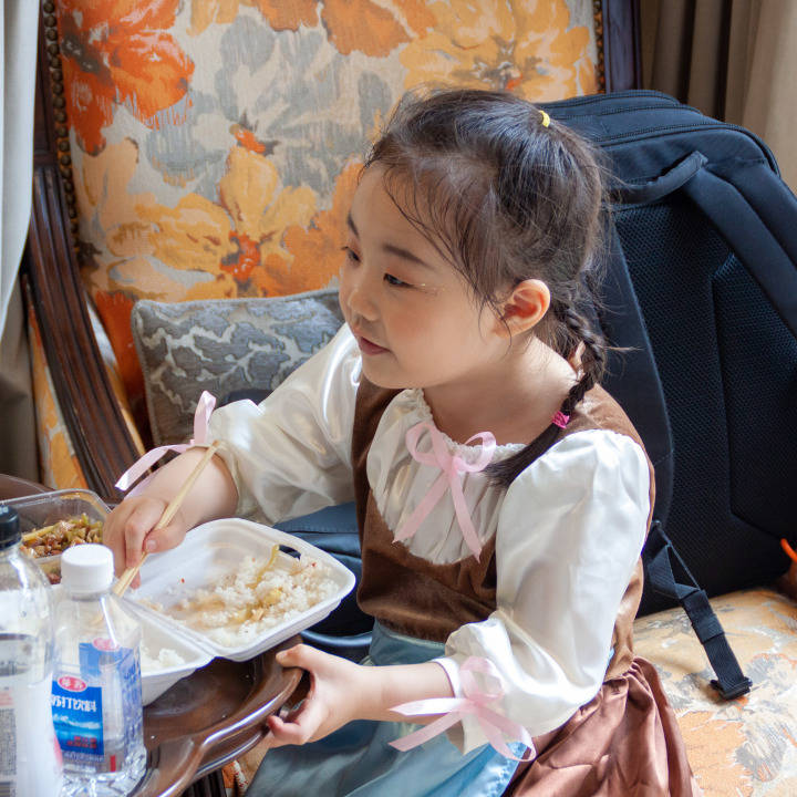 兄弟|心音艺术&高氏兄弟 联合打造的《皇帝的新装》 杀青啦