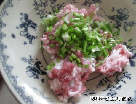 做法|四月给孩子做这早餐饼吃,好吃耐饿消积食,营养全面,放凉也不硬