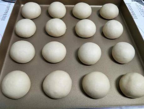 做法|春天早餐我家很少吃饅頭，學會新做法，外香酥內柔軟，孩子特愛吃