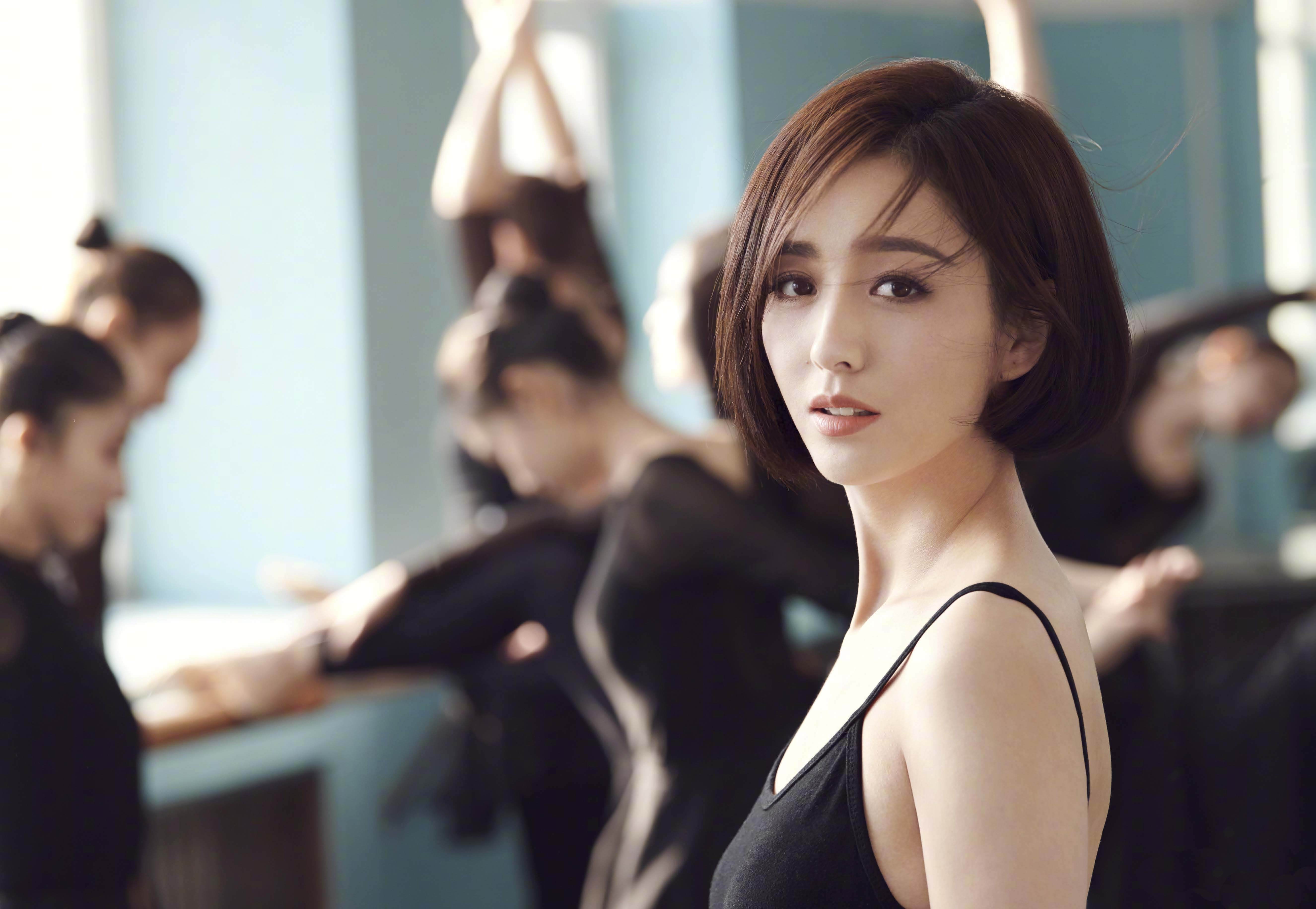 原创陈思诚为佟丽娅庆生女人你可以温柔但一定不要软弱