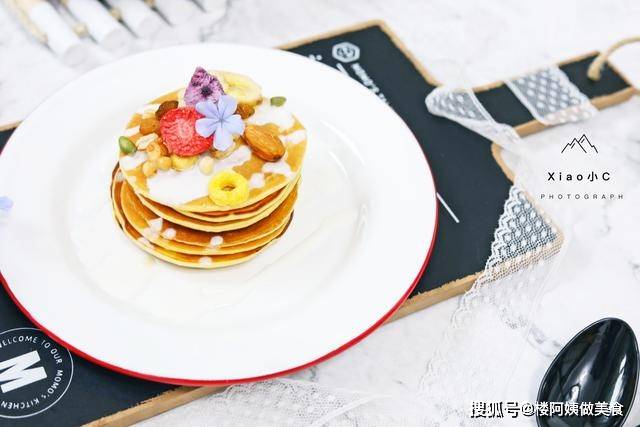 食材|一个鸡蛋，一杯牛奶，一碗面粉，十分钟早餐，美味不用等