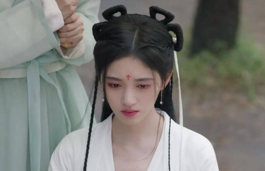 鞠婧祎|你们都嫌现在的古装造型丑，鞠婧祎的这部剧明明就很漂亮啊