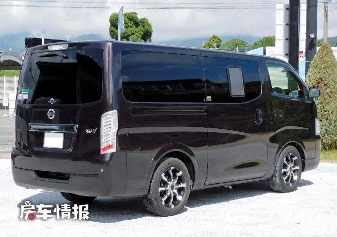 新款日产nv350床车 6座设计适合上班族 有厨房和大床旅行心不慌 K Car