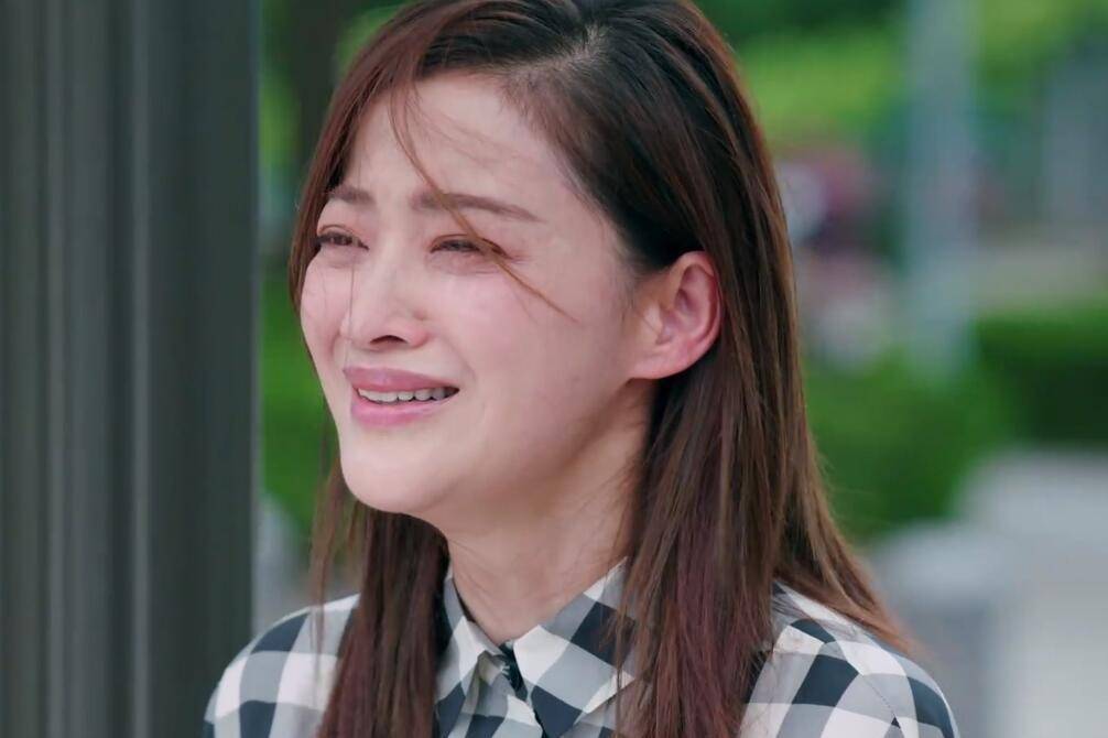 青春|梅婷新剧开播，出轨离婚癌症全集齐，全职太太果真是个高危职业