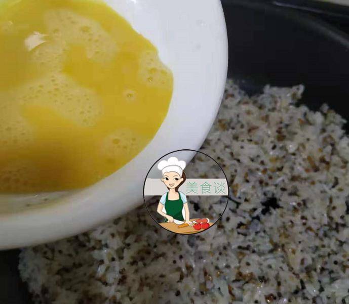 下锅|天冷，我做了这道早餐，5分钟就搞定，有饭又有菜，儿子吃嗨了！