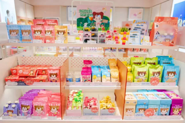 需求|“零食王国”的15周年：高品质要刻入良品铺子的“基因”