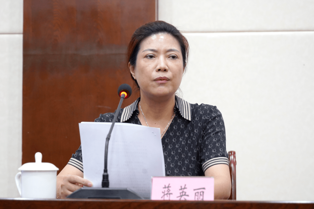 郎酒股份常务副总经理蒋英丽表示,郎酒是从古蔺成长起来的企业,也必将