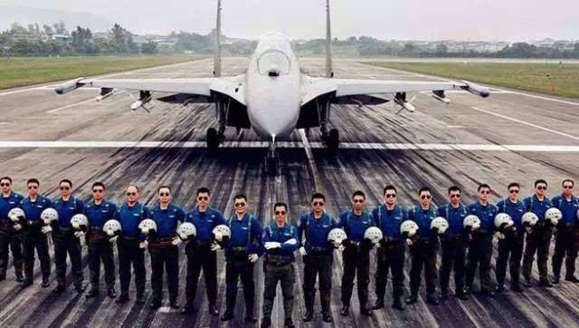 既然陆军和海军都有自己的航空兵种 那空军有什么作用 防空作战