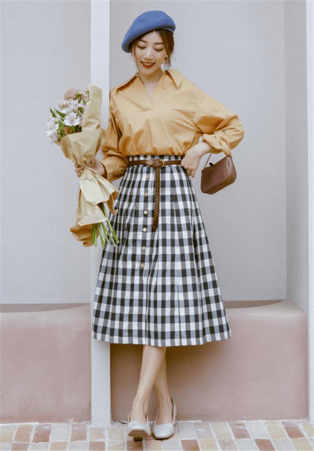 身材|夏天错过就遗憾的“高腰裙”这样穿,显瘦又增高,适合小个子借鉴