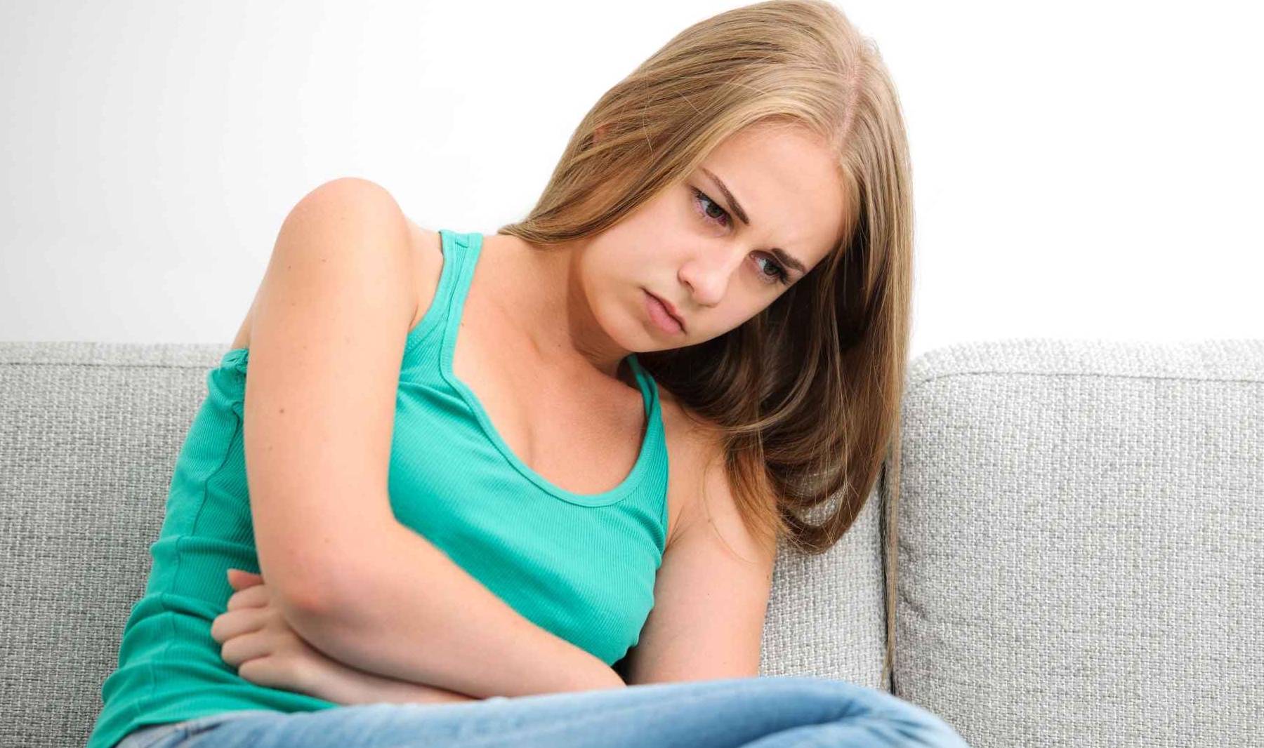 并发症|血糖超标，饭后会出现3个现象！这样做避免饭后血糖升高