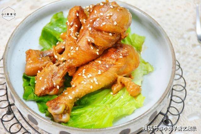 食品|电饭煲做鸡腿，不用油炸，不用烤箱，简单做出鲜嫩多汁的美味鸡腿