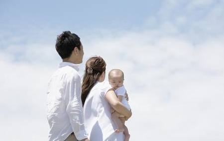 婴儿|新生儿不必寸步不离？侥幸留宝宝独处，发生五种情况没处哭