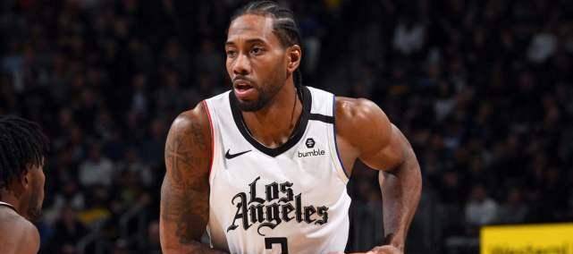 Nba本只有3个超级巨星 4个超级巨星 剩下的只能算全明星了 比赛