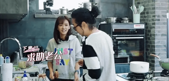 泳池|陈意涵官宣怀二胎晒泳池照，女人对二胎的态度，反映了老公的好坏