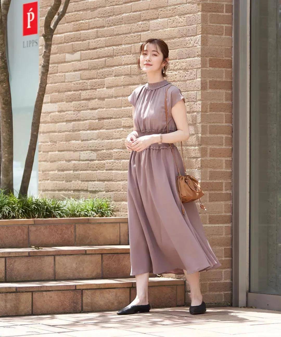 品位|年轻妈妈早秋更爱的显高搭配，简约耐看自然舒服，适合30岁以上！