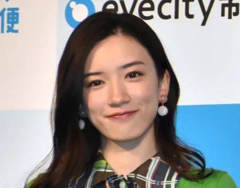 观众|日本女星永野芽郁恢复后笑容甜美！细腰长腿太性感靓丽