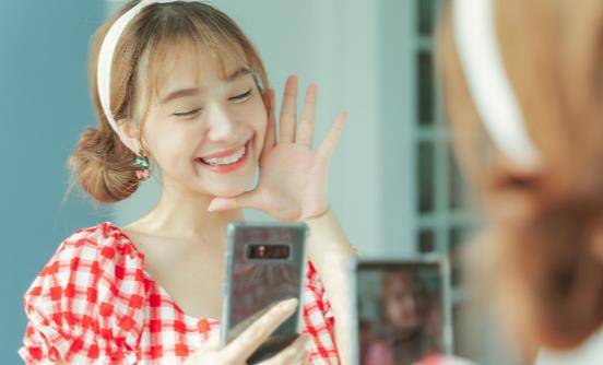 扣子|微胖女孩的日常穿搭误区 4个技巧让你日常穿搭更显瘦