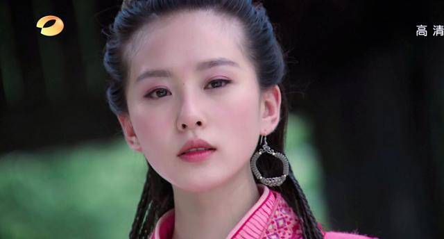 灵气|异域扮相好看的古装美人,只服这20位,辨识度高不说还灵气逼人