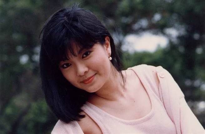 62岁玉女歌手太凄惨,因误诊致癌症扩散,控告医生数年终迎来希望_银霞