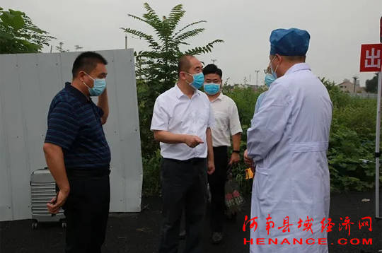 梁园区区长张兵督导检查疫情防控工作_商丘