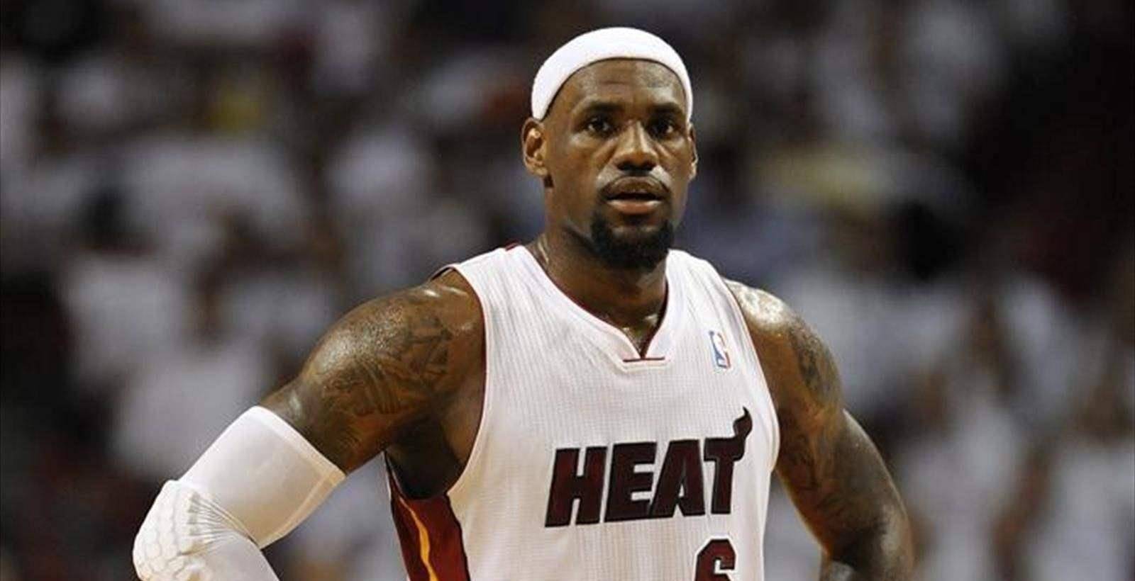 基漫排行_最新官方MVP排行榜!约基奇第一利拉德第二,詹皇第八保罗进前十